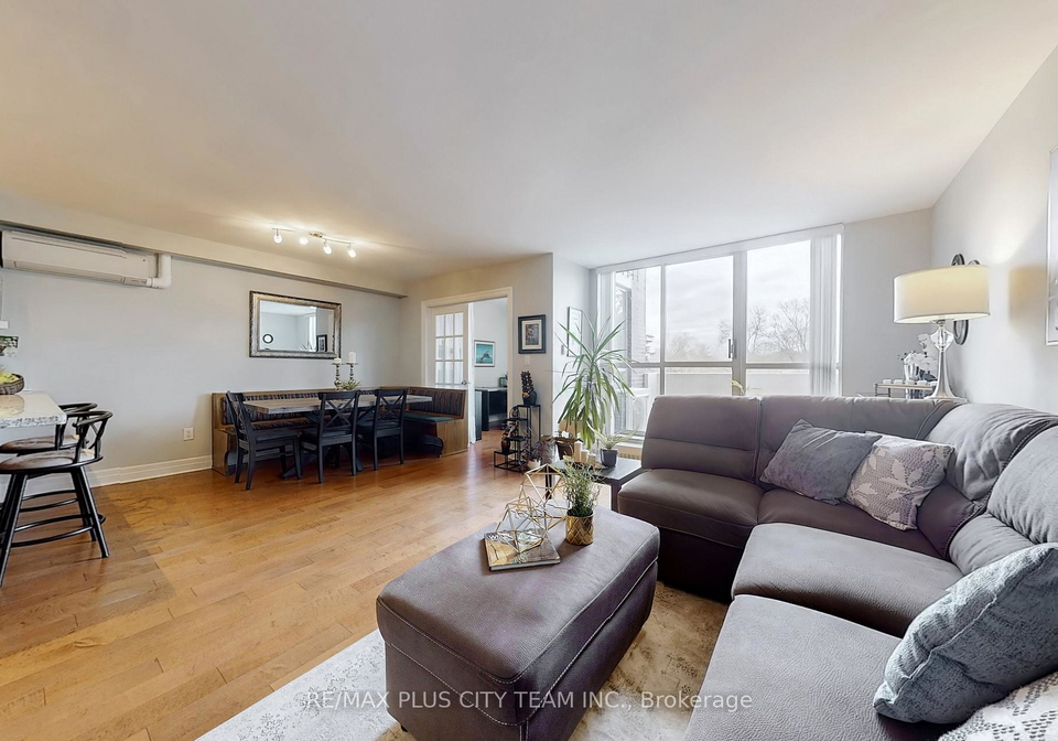 35-ormskirk-avenue-toronto-ontario-w12465301