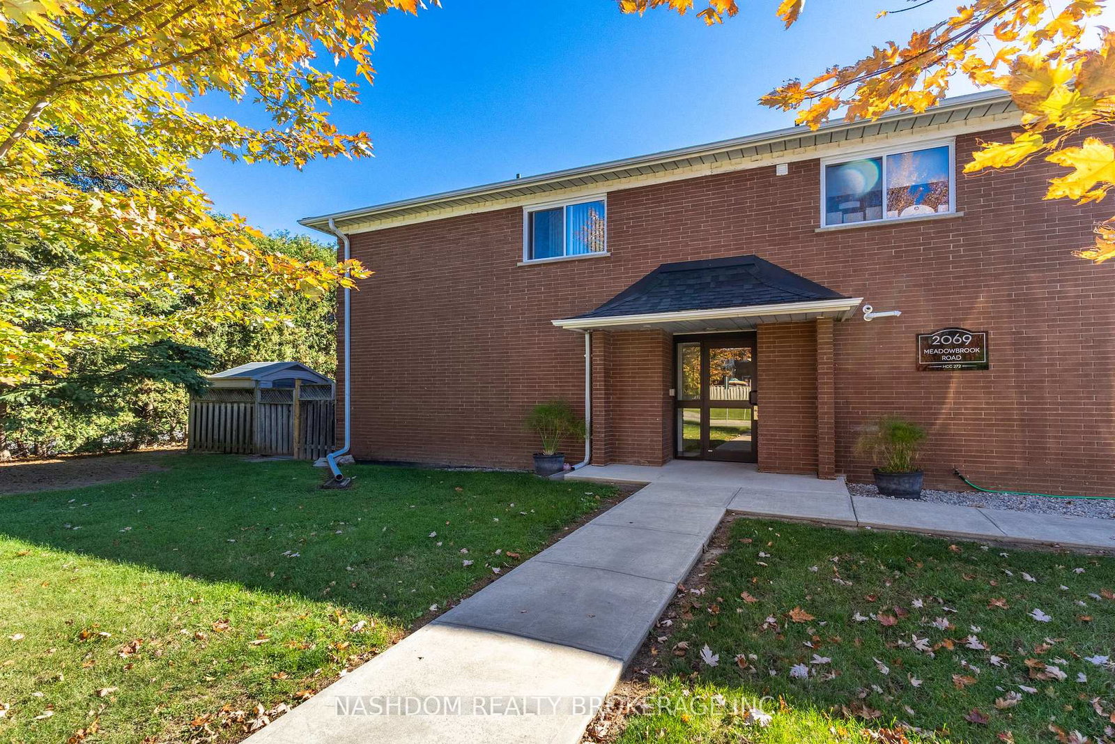2069-meadowbrook-road-burlington-ontario-w12465386