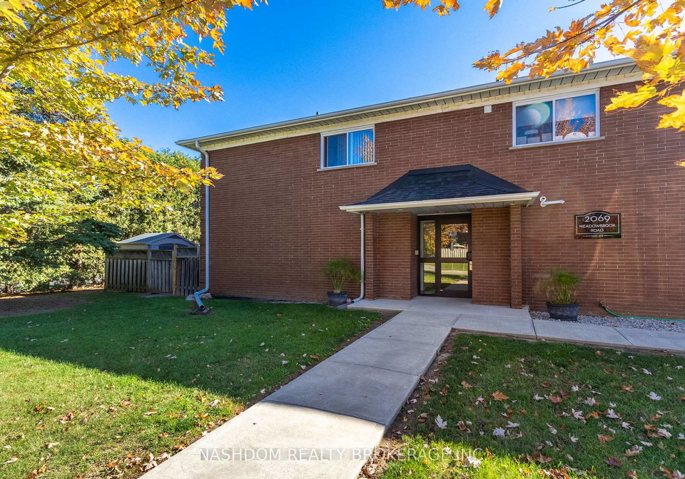 2069-meadowbrook-road-burlington-ontario-w12465386