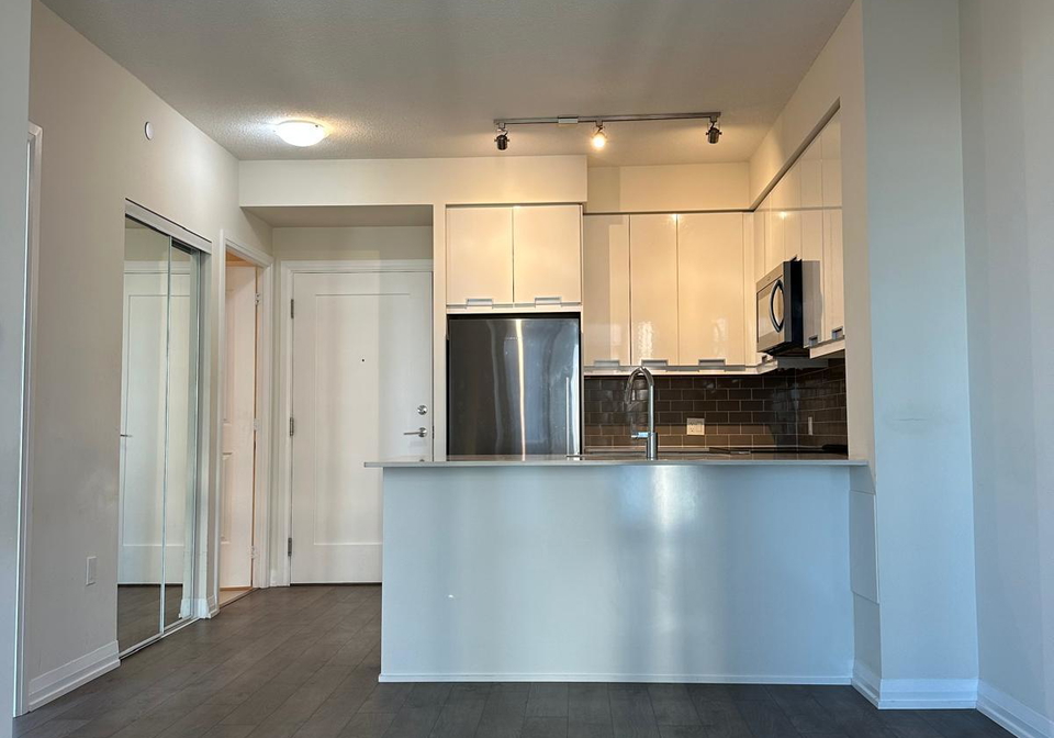 35-watergarden-drive-mississauga-ontario-w12465398