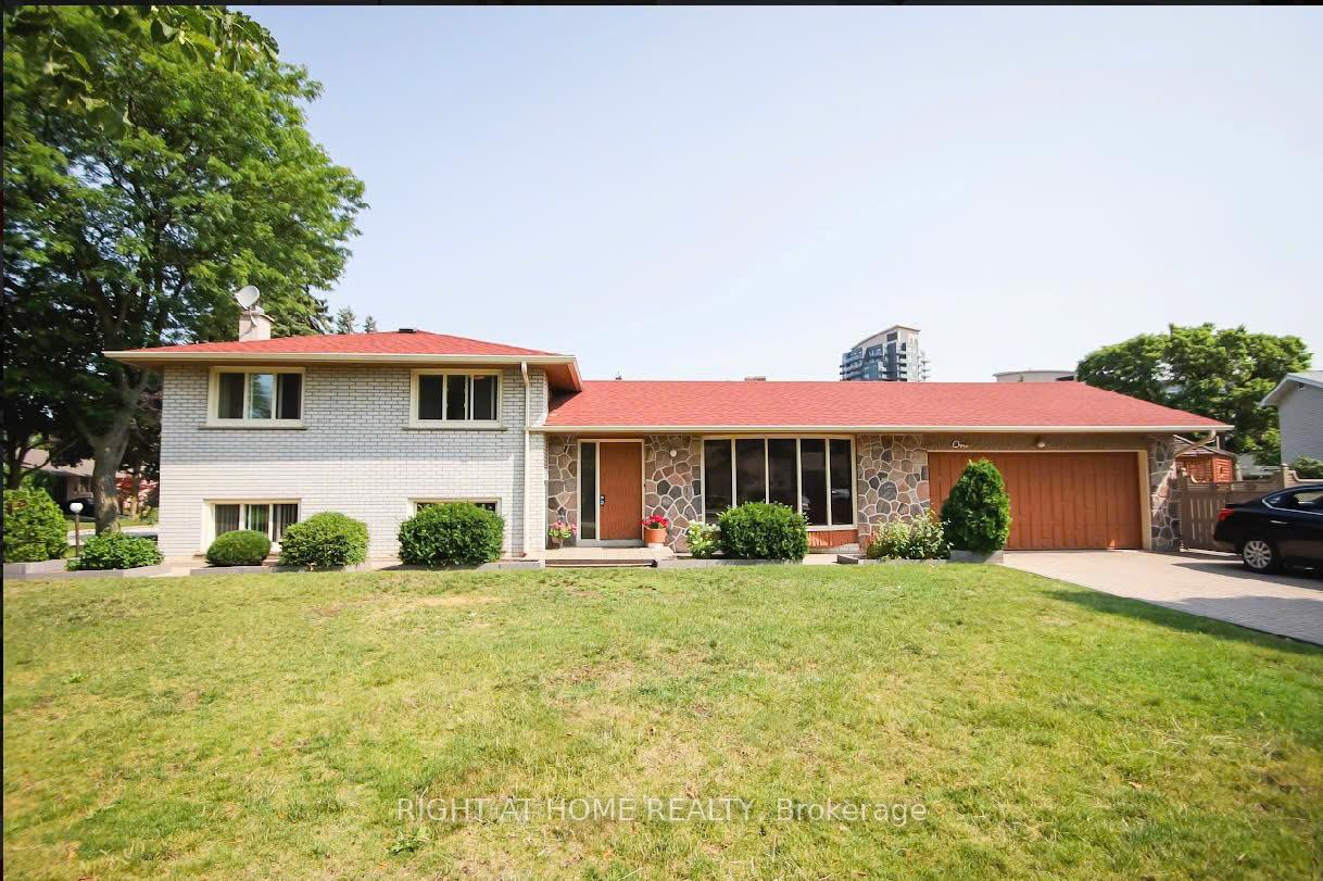 1-cotillion-court-etobicoke-ontario-w12465606