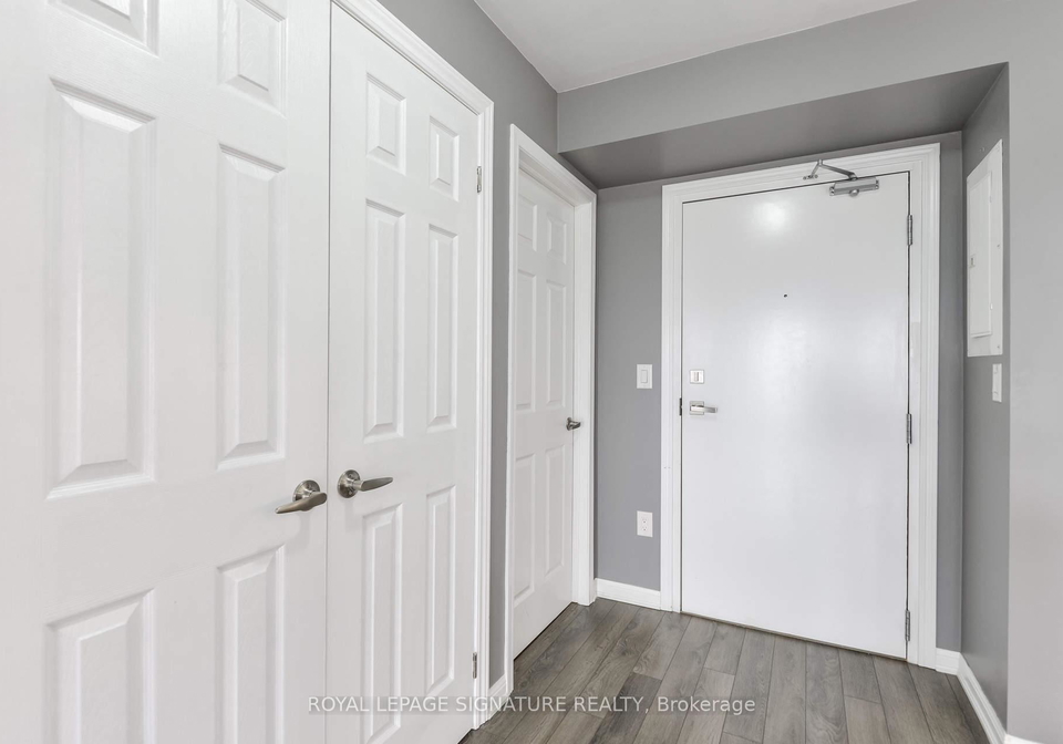 1045-nadalin-heights-milton-ontario-w12465613