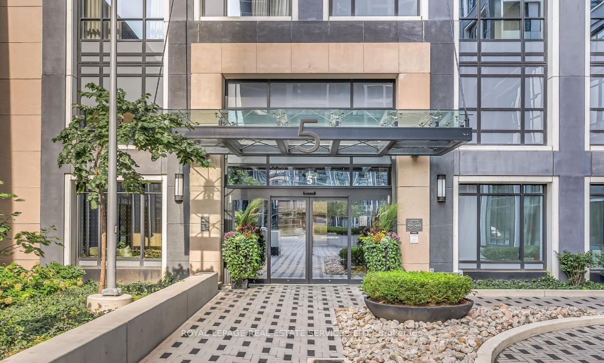 5-mabelle-avenue-s-etobicoke-ontario-w12465664
