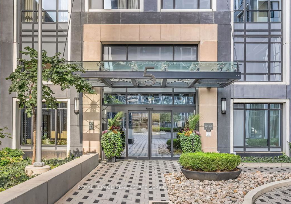 5-mabelle-avenue-s-etobicoke-ontario-w12465664