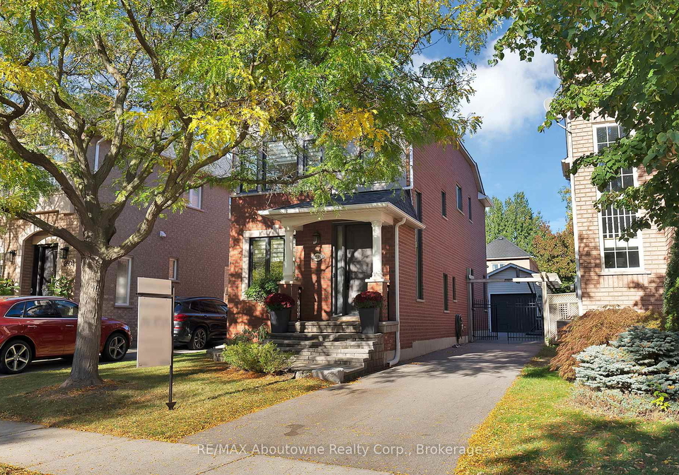 2599-castle-hill-crescent-oakville-ontario-w12465871
