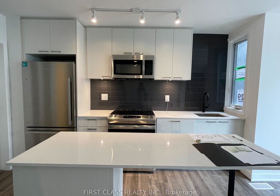20-ed-clark-gardens-toronto-ontario-w12466106