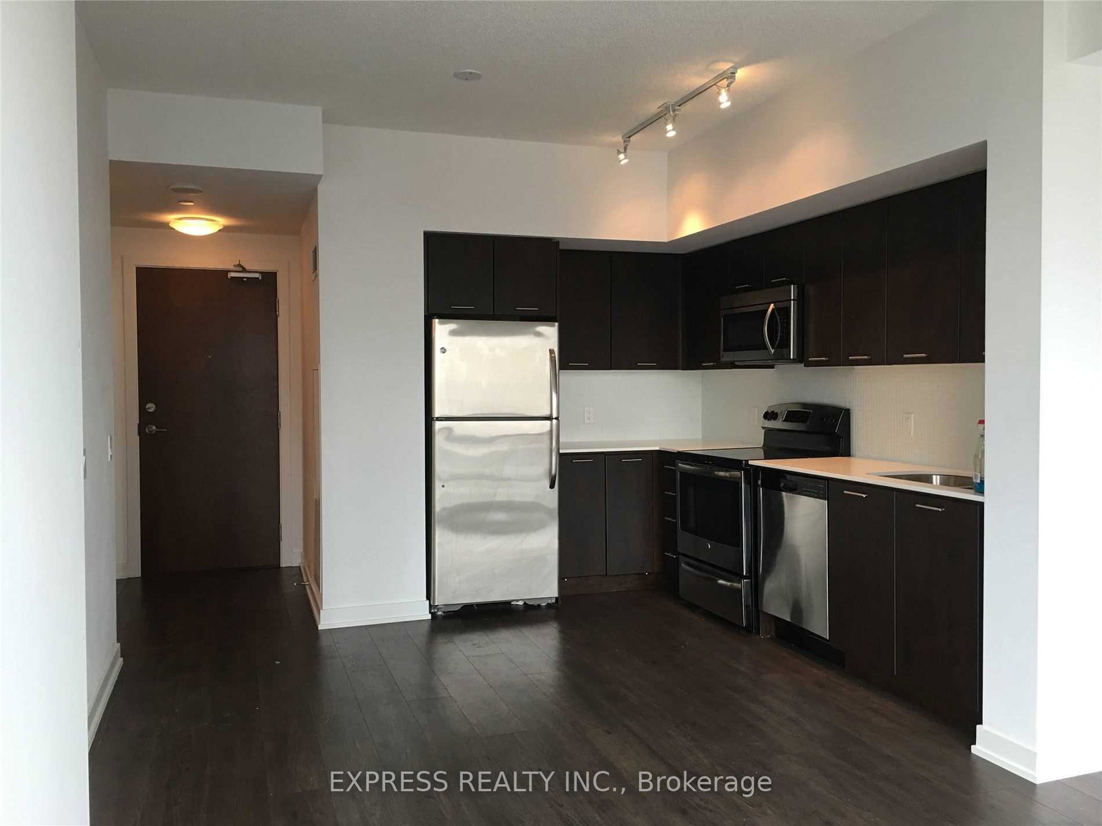 2212-lake-shore-boulevard-w-etobicoke-ontario-w12466312