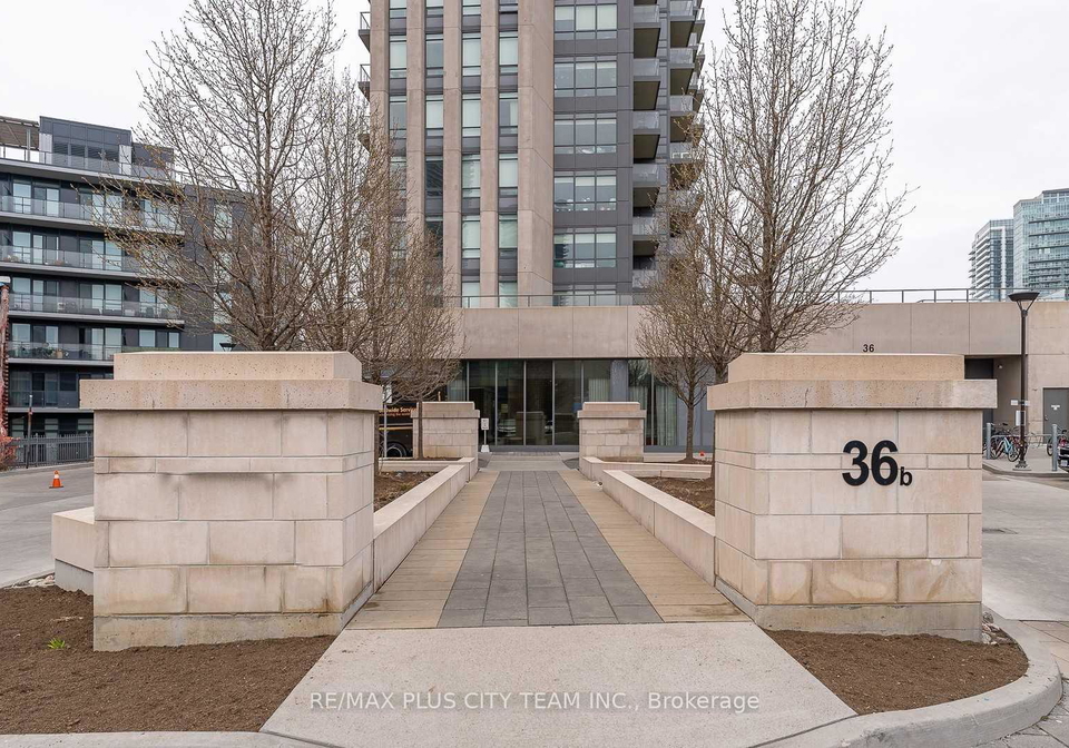 36-park-lawn-road-etobicoke-ontario-w12466354