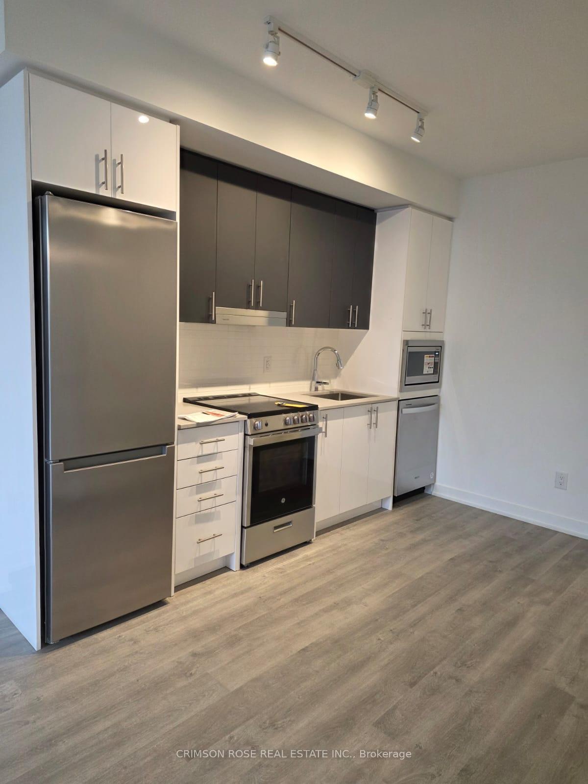 5105-hurontario-street-mississauga-ontario-w12466397