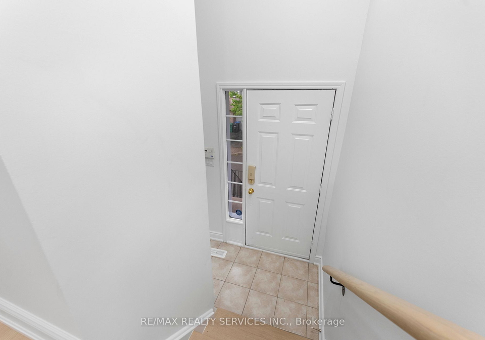 80-acorn-place-mississauga-ontario-w12466399