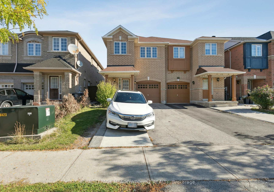 132-crystalview-crescent-brampton-ontario-w12466497