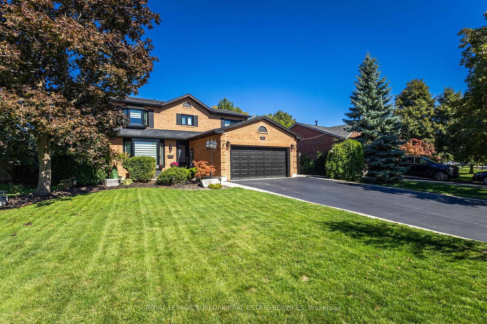 487-white-drive-milton-ontario-w12466637