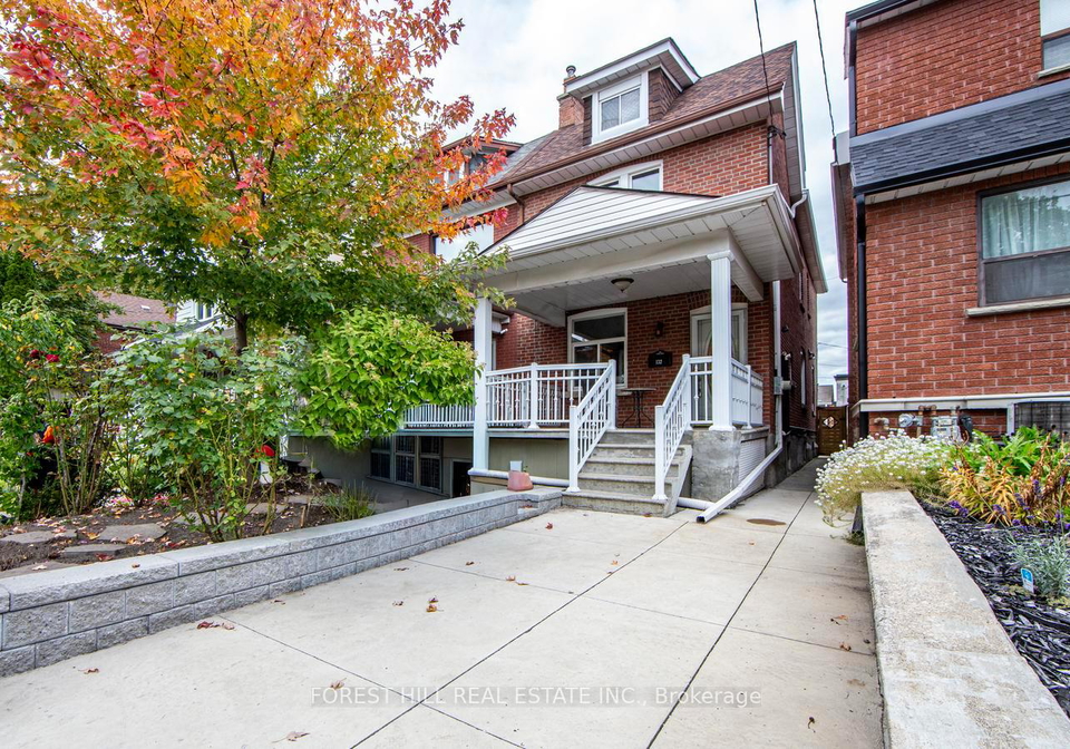 132-hope-street-toronto-ontario-w12466778