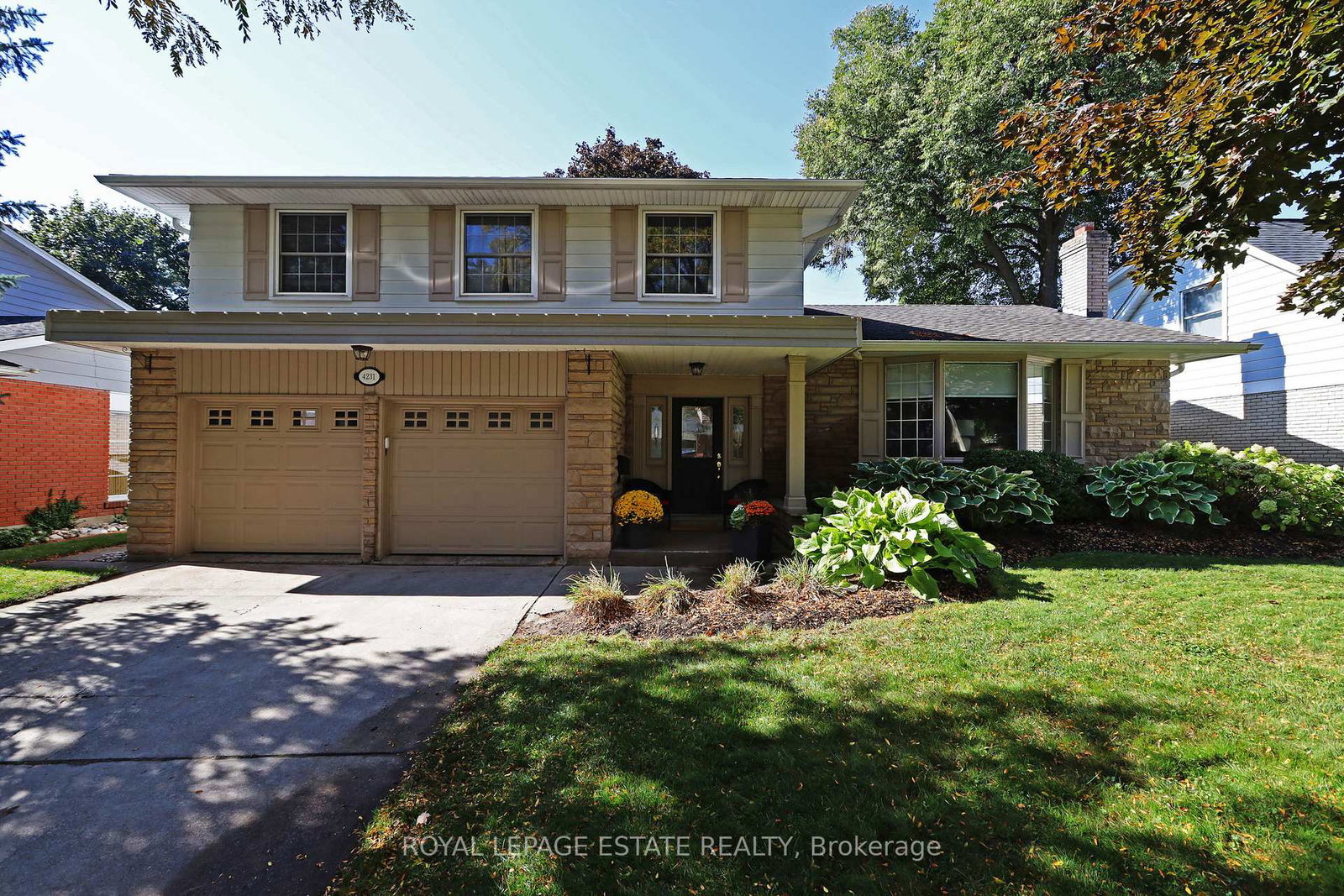 4231-dunvegan-road-burlington-ontario-w12466930