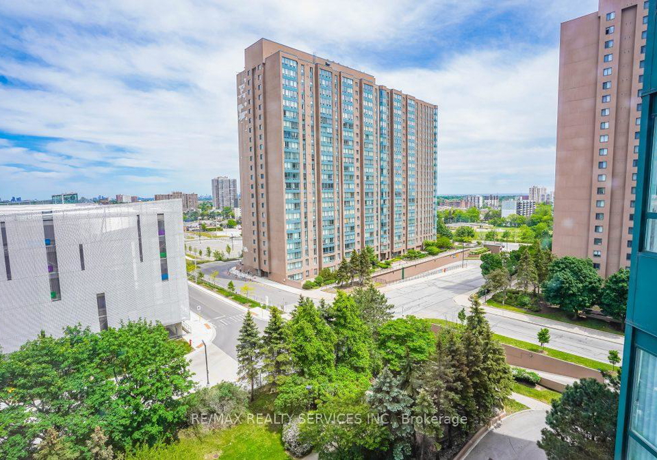 916-135-hillcrest-avenue-mississauga-ontario-w12467130