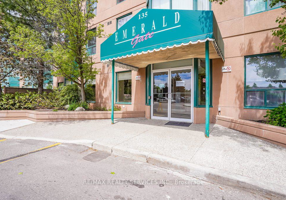 916-135-hillcrest-avenue-mississauga-ontario-w12467130