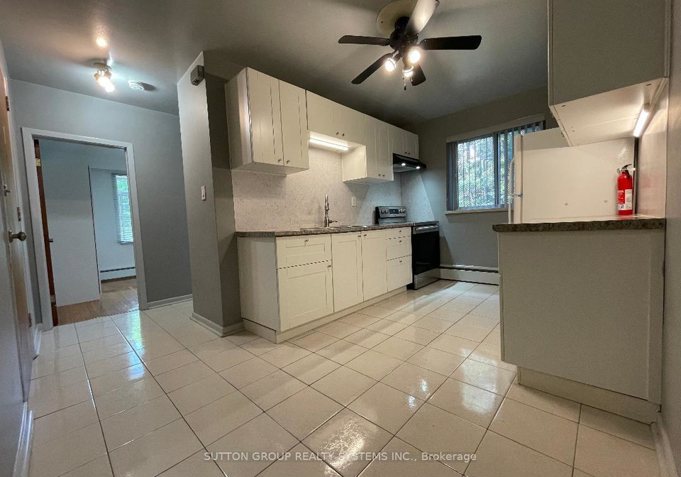 31-cannon-road-etobicoke-ontario-w12467204