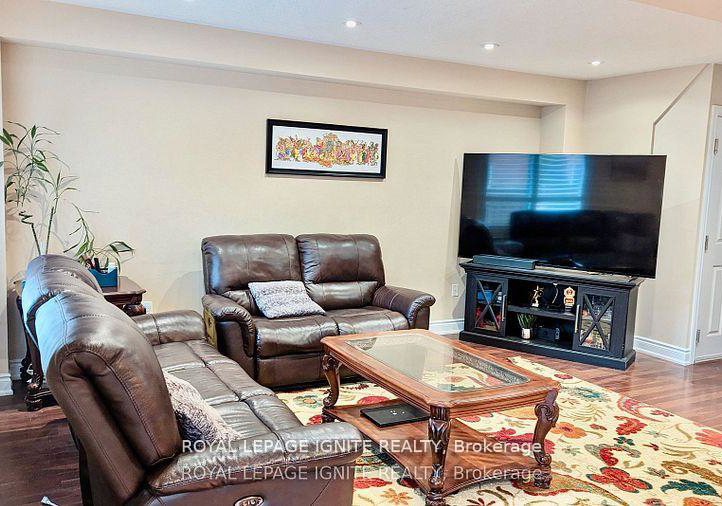 5952-chalfont-crescent-mississauga-ontario-w12467208