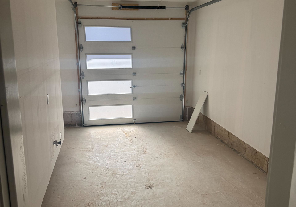 3301-taha-gardens-oakville-ontario-w12467211