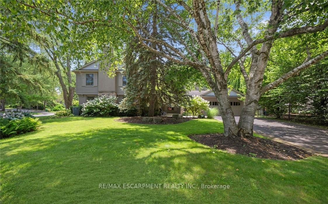 250-dalewood-drive-oakville-ontario-w12467233