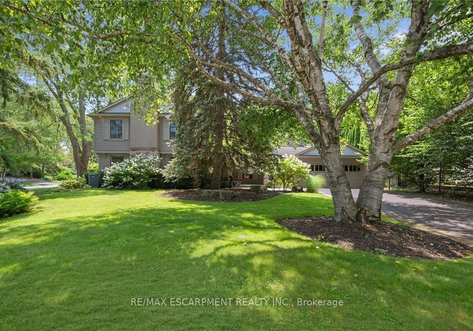 250-dalewood-drive-oakville-ontario-w12467233