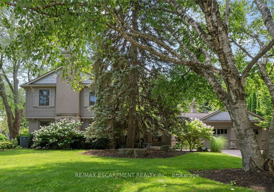 250-dalewood-drive-oakville-ontario-w12467233