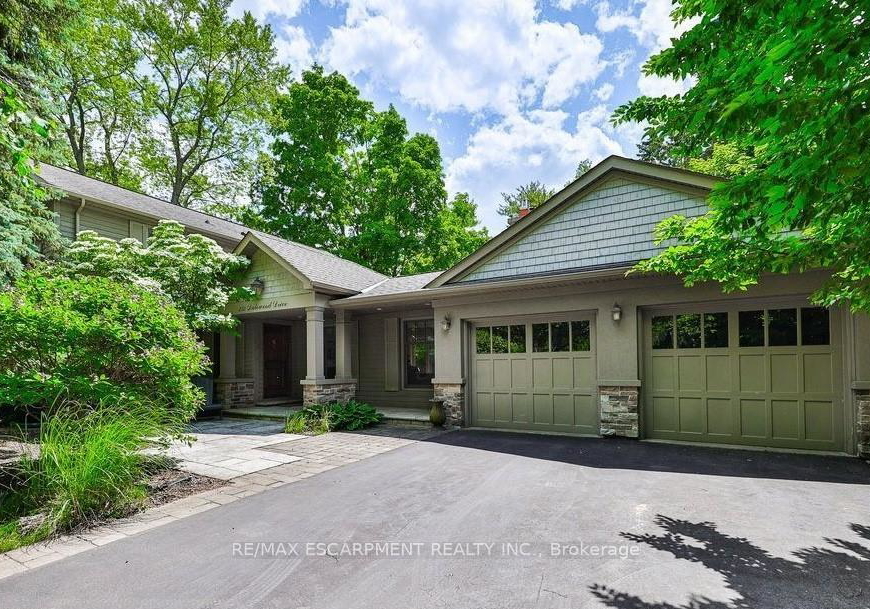 250-dalewood-drive-oakville-ontario-w12467233