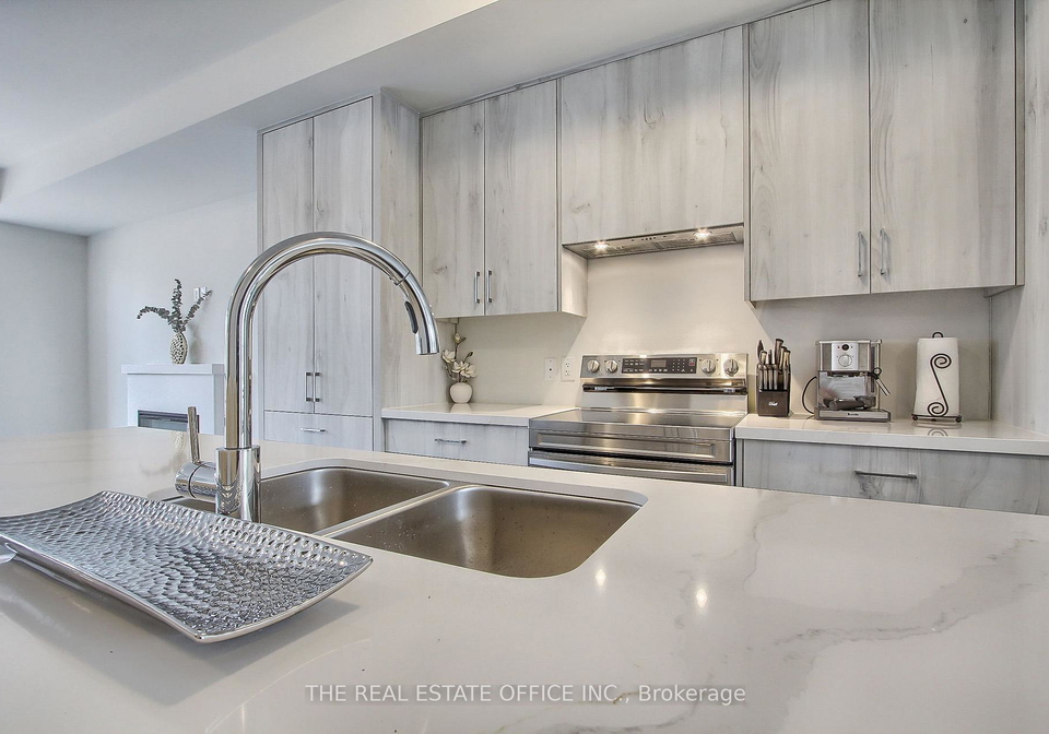 1340-william-halton-parkway-oakville-ontario-w12467291