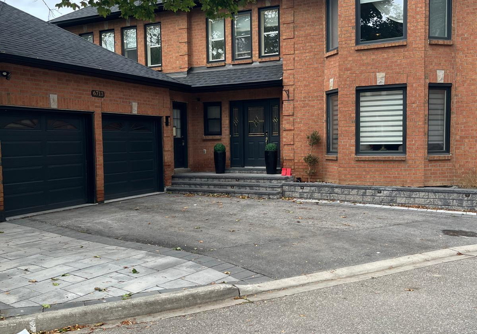 6713-mockingbird-lane-mississauga-ontario-w12467381