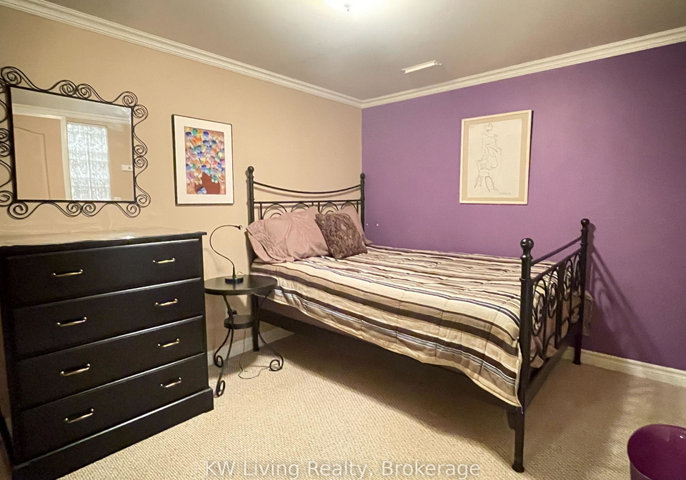 3480-autumnleaf-crescent-mississauga-ontario-w12467653