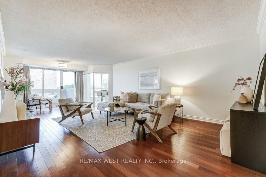 1237-north-shore-boulevard-e-burlington-ontario-w12467696
