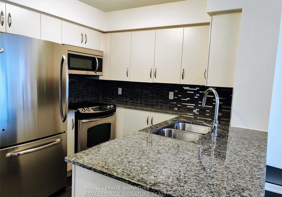 205-sherway-gardens-road-etobicoke-ontario-w12467813