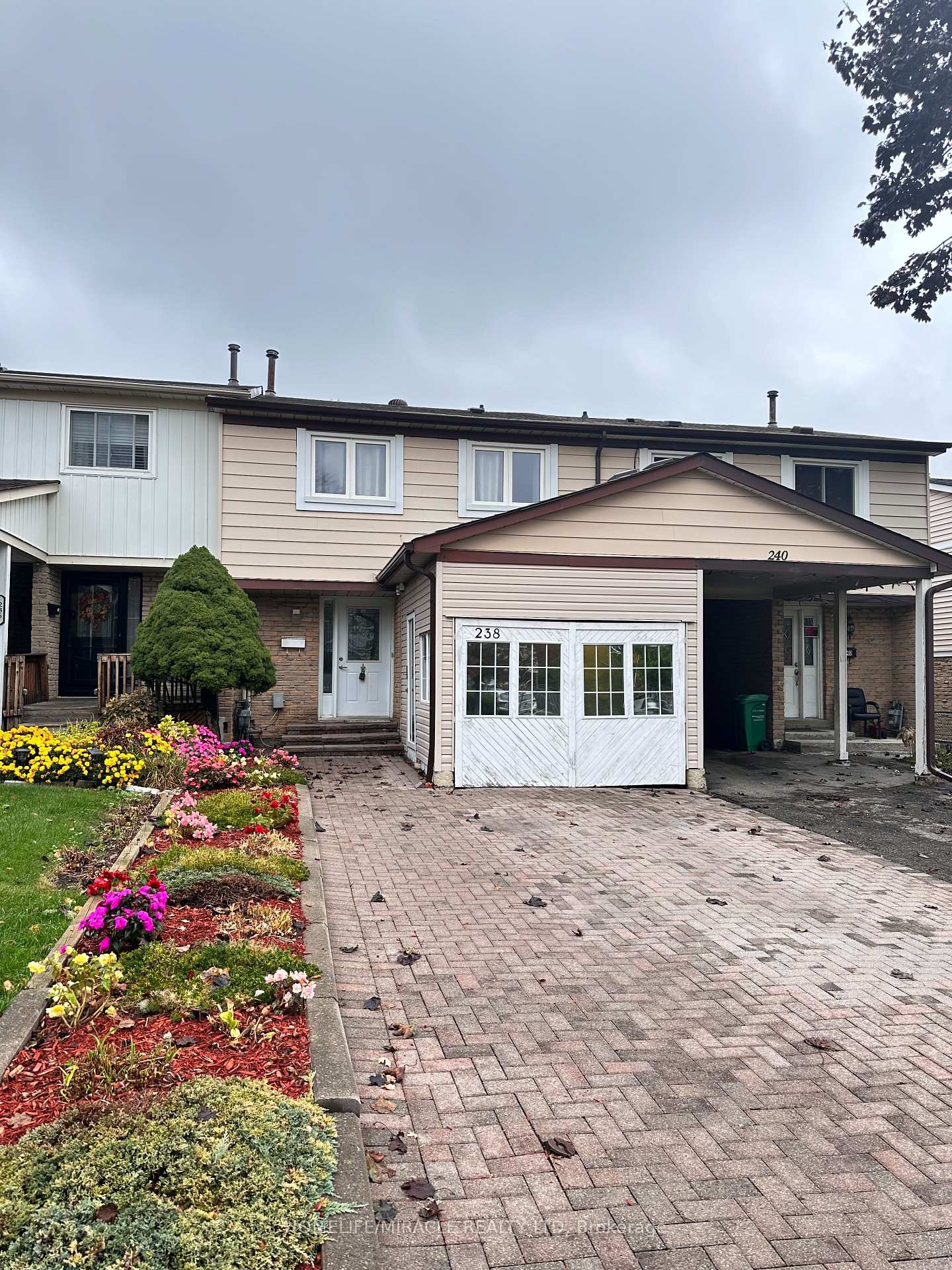 238-royal-salisbury-way-brampton-ontario-w12467948