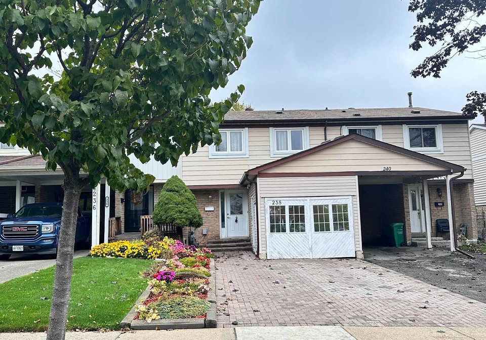 238-royal-salisbury-way-brampton-ontario-w12467948