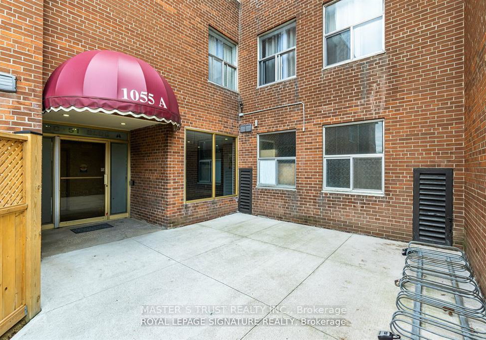 1055-forestwood-drive-mississauga-ontario-w12468113