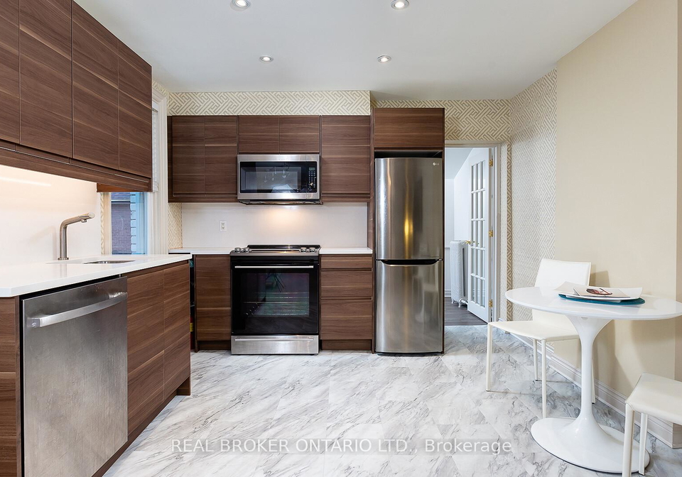 583-indian-road-toronto-ontario-w12468208