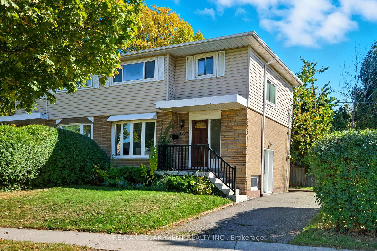 4502-bennett-road-burlington-ontario-w12468288