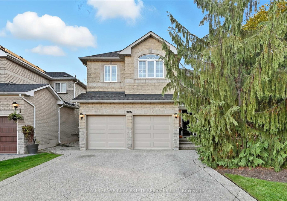 2102-chatsworth-avenue-oakville-ontario-w12468532