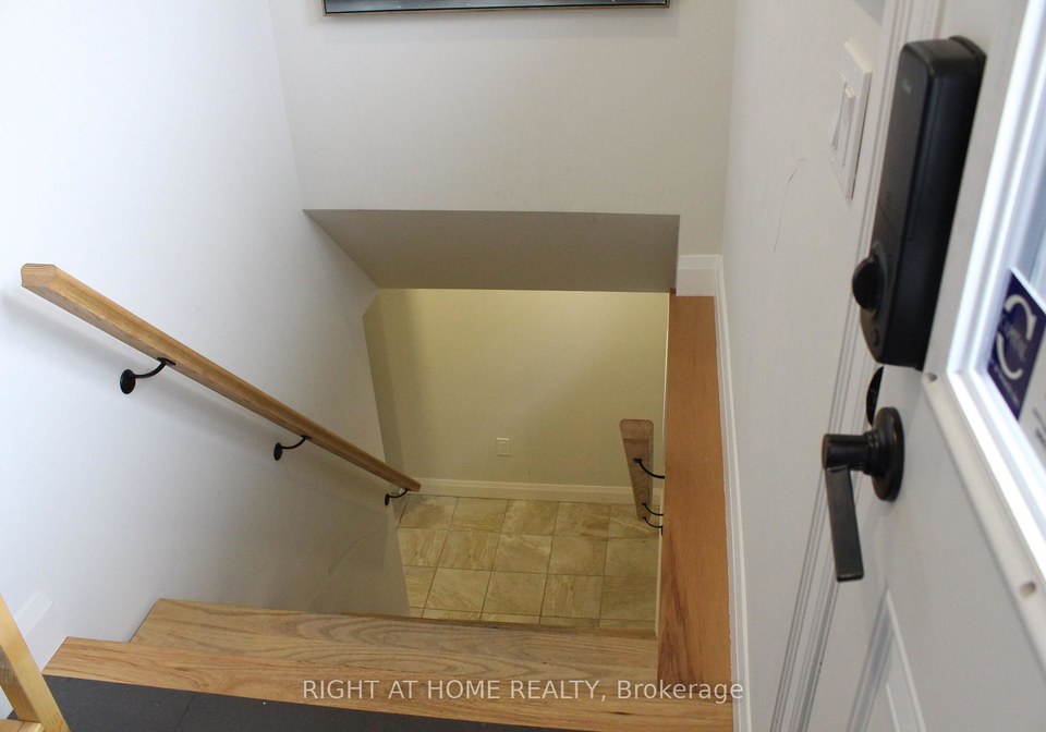 9-farley-crescent-etobicoke-ontario-w12468618