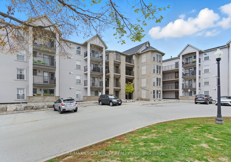 1411-walkers-line-burlington-ontario-w12468724
