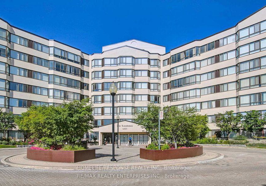 1001-cedarglen-gate-mississauga-ontario-w12469016