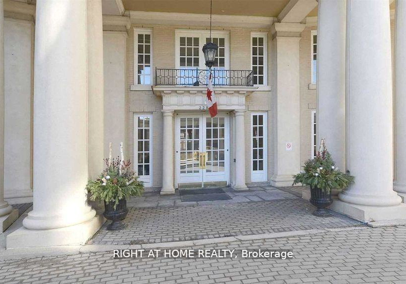 2285-lake-shore-boulevard-w-etobicoke-ontario-w12469029