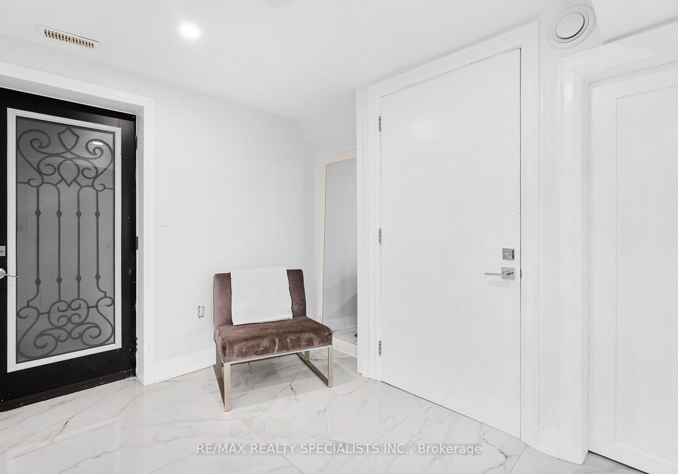 203-pellatt-avenue-north-york-ontario-w12469083