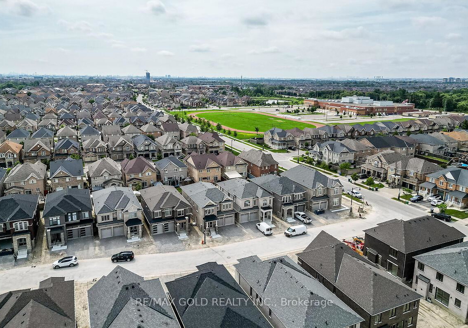 7-dolomite-drive-brampton-ontario-w12469126