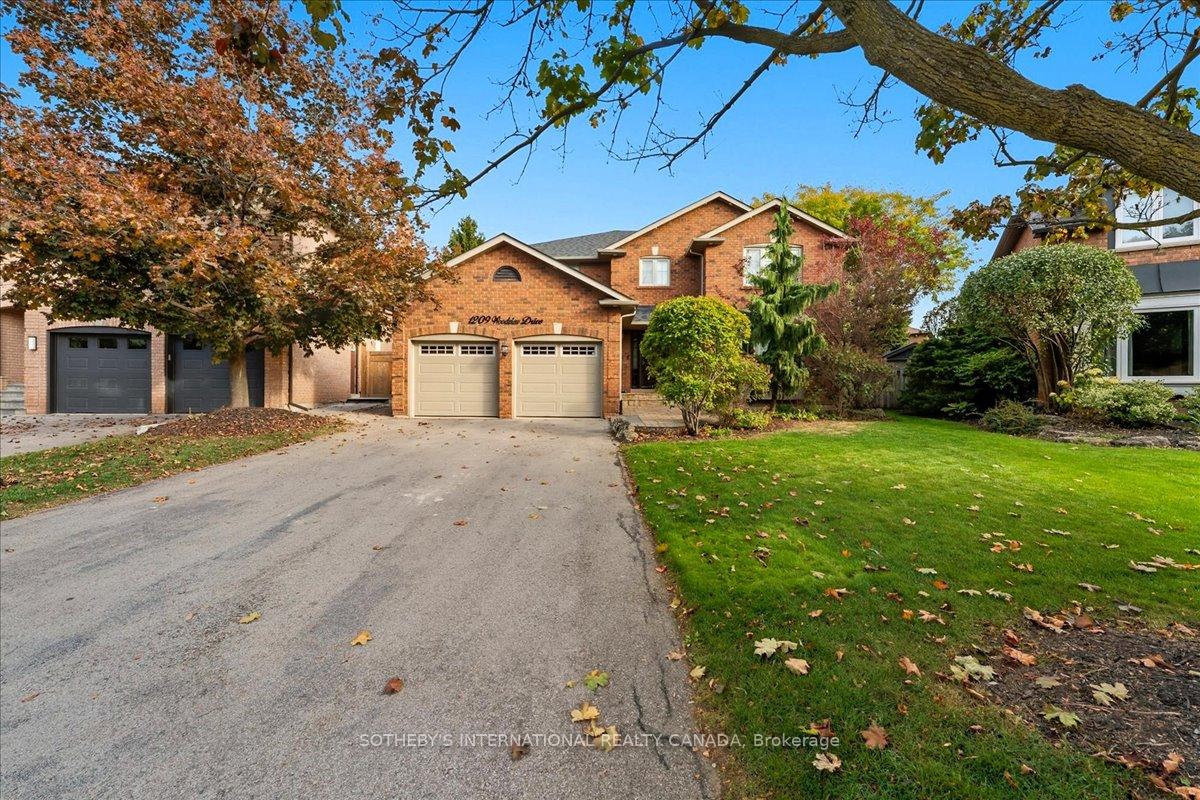1209-woodview-drive-oakville-ontario-w12469138