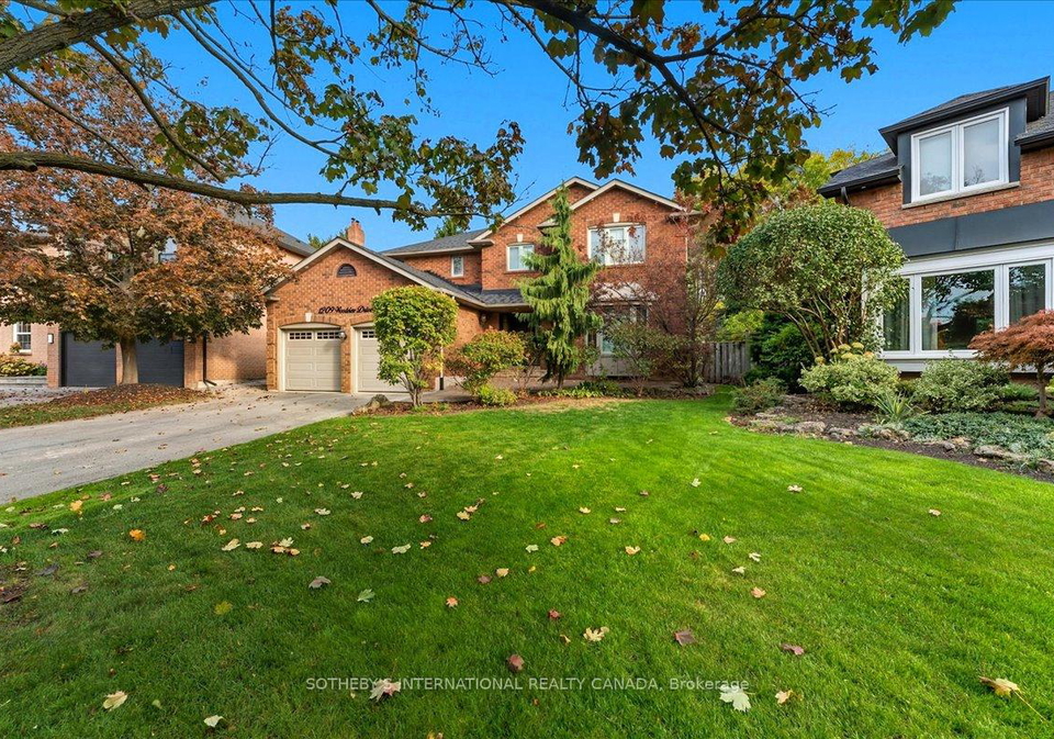 1209-woodview-drive-oakville-ontario-w12469138