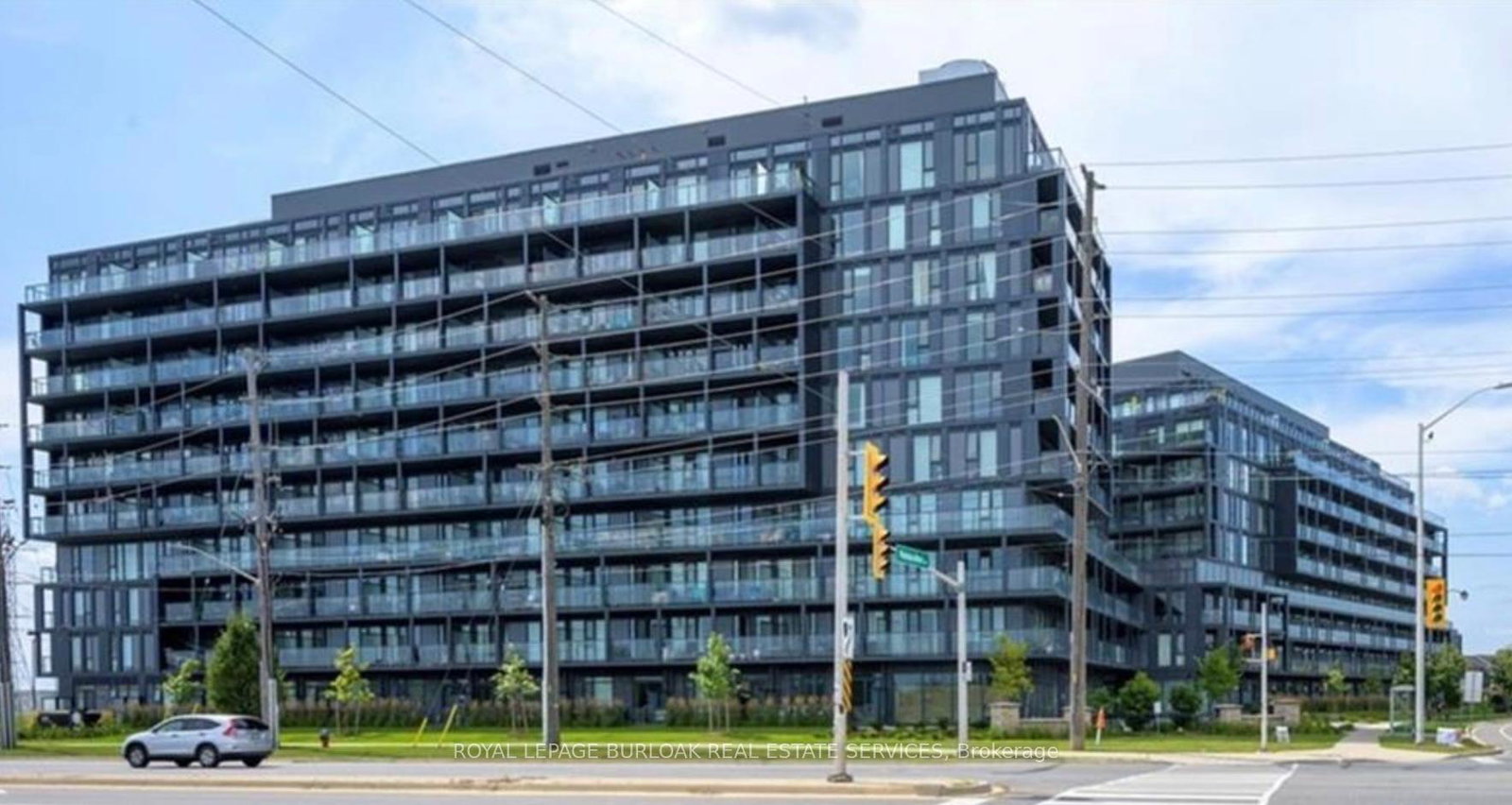 3200-dakota-common-burlington-ontario-w12469290