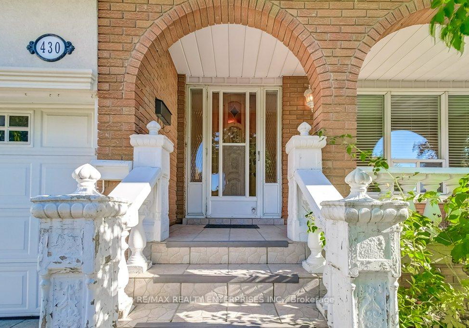 430-louis-drive-mississauga-ontario-w12469503