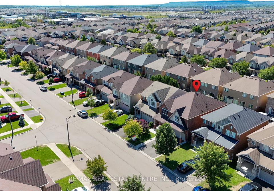 940-dice-upper-level-way-milton-ontario-w12469527