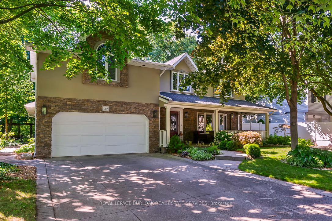 1318-hillview-crescent-oakville-ontario-w12469602